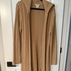 Harold's Tan Color Long Ribbed Sweater Sz Large